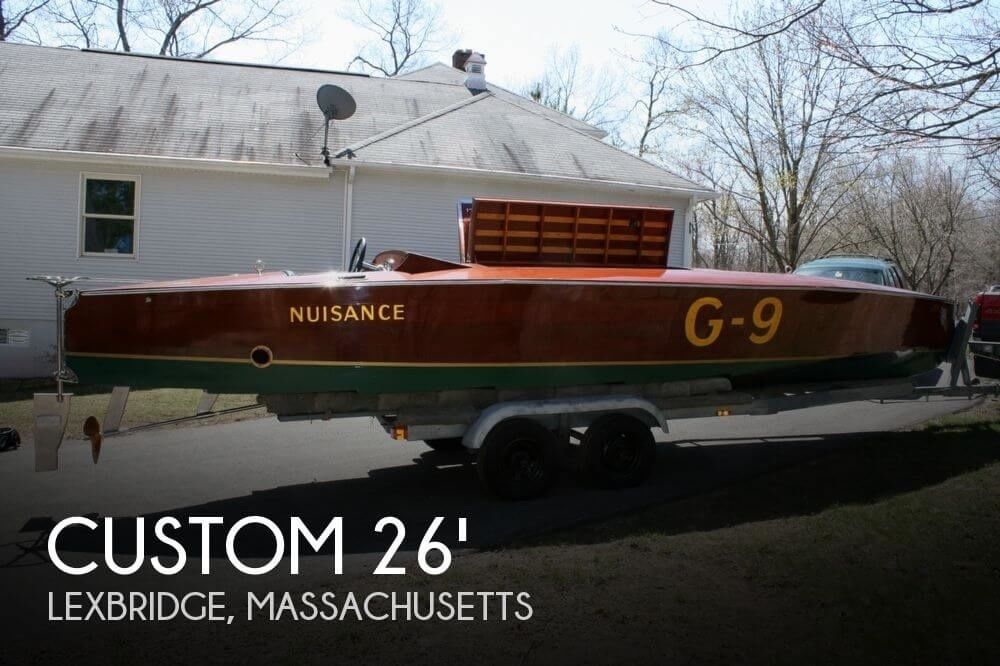 Custom 26 Gold Cup Race Boat