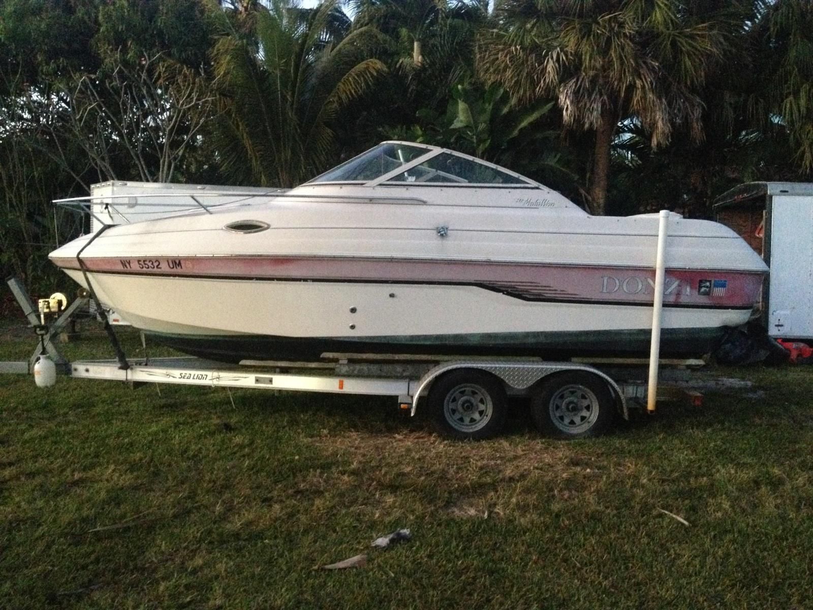 Donzi 210 Medallion 1995 for sale for $4,599.