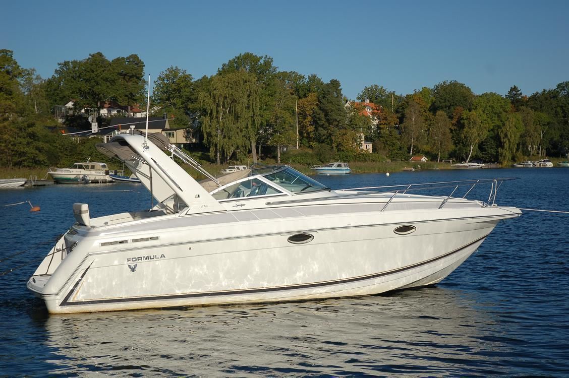 Formula 27 PC boat for sale from USA