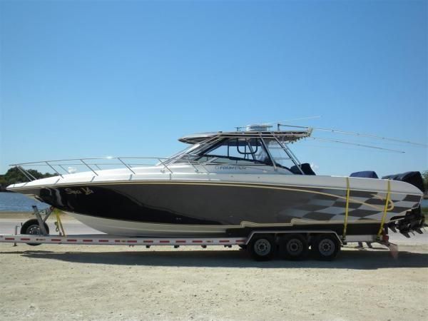 Fountain 38LX 2004 for sale for $85,000 - Boats-from-USA.com