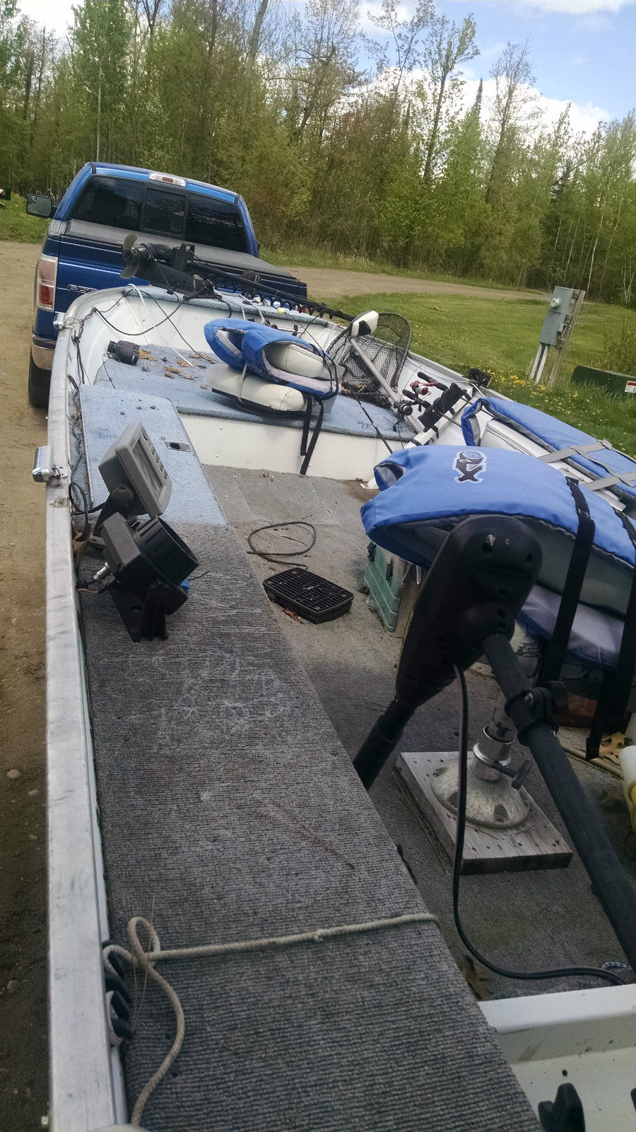 Grumman 16 Ft. Fishing Boat 69 In. Beam 1993 for sale for 