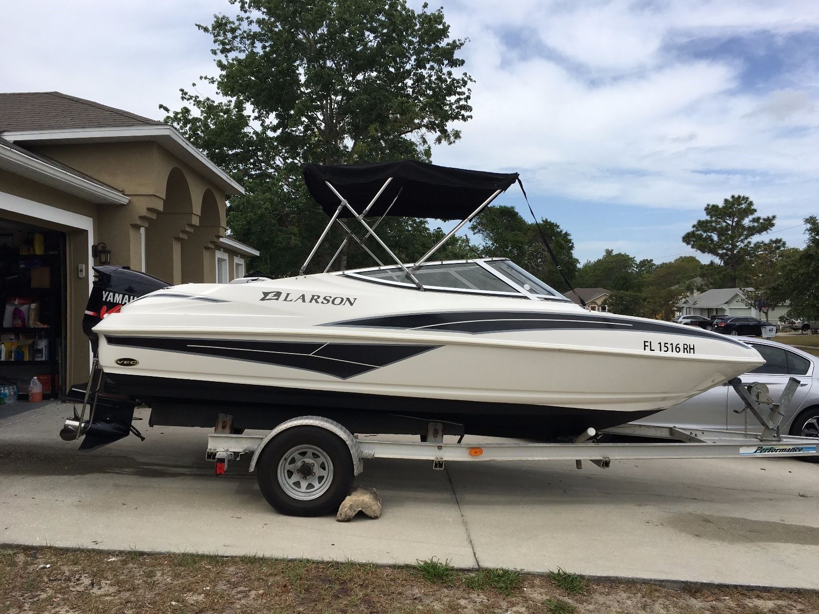 Larson Senza 2005 for sale for $11,500 - Boats-from-USA.com