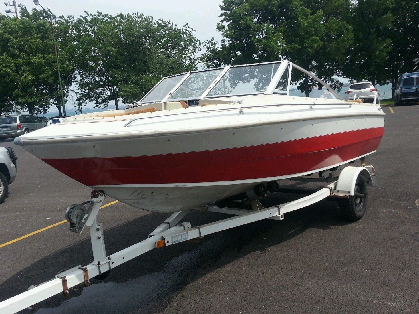 Larson 1981 for sale for $3,000 - Boats-from-USA.com