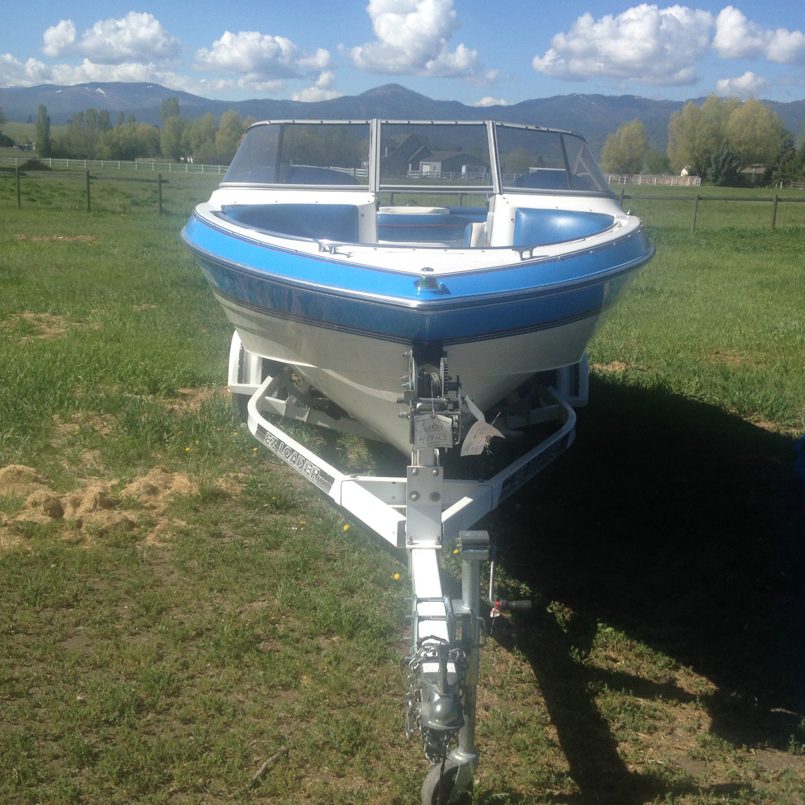 LARSON LEGACY 20 FT BOAT WITH TRAILER 1991 for sale for 