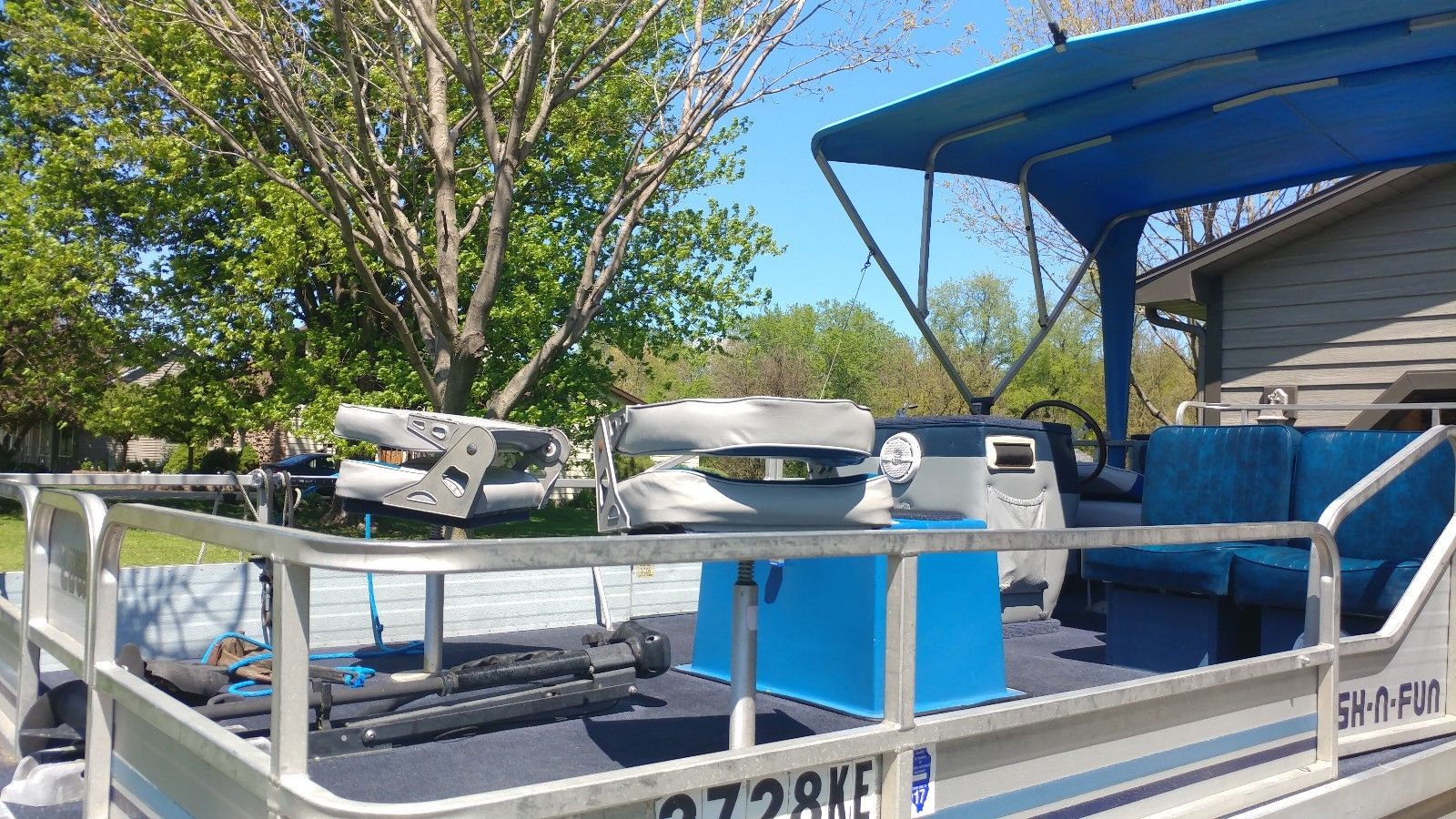 Lowe Fish N Fun 1988 for sale for $3,400 - Boats-from-USA.com