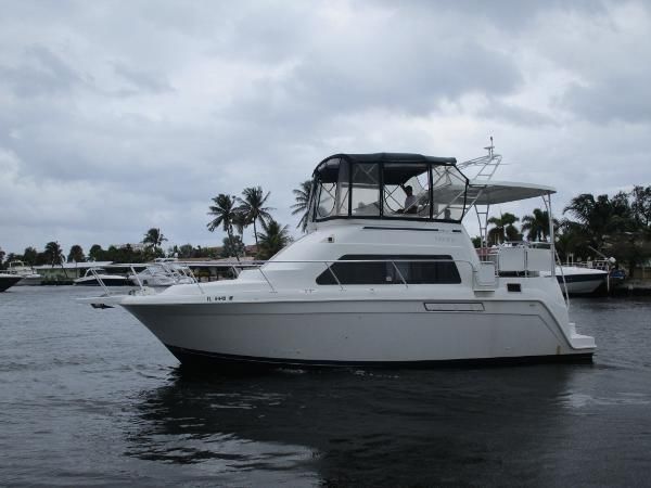 Mainship 34 Motor Yacht 1996 for sale for $29,999 - Boats-from-USA.com