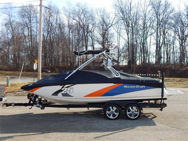 Mastercraft X25 2011 for sale for $1,000 - Boats-from-USA.com