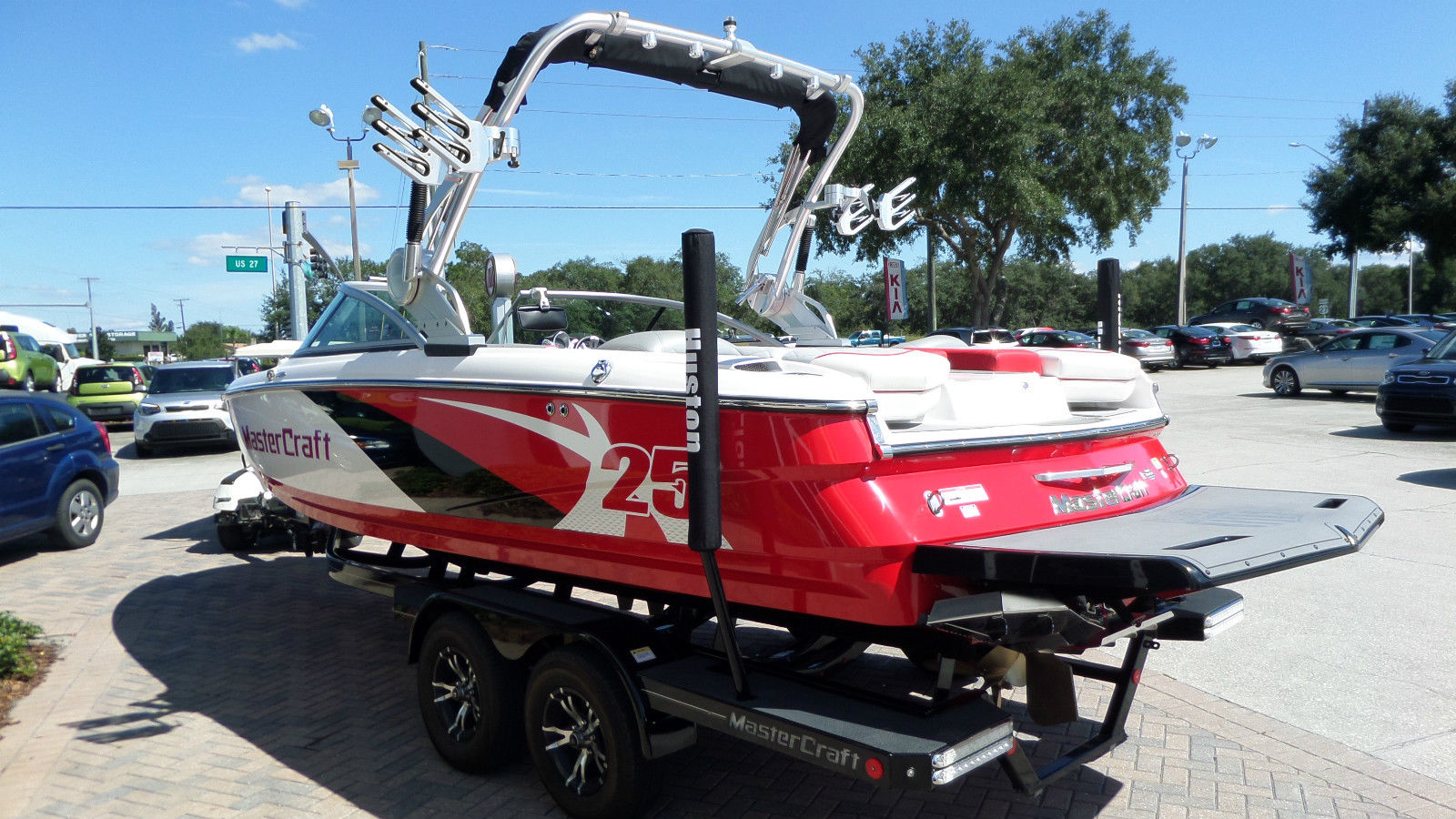 Mastercraft X25 Brand New Boat Pro Package And Gen2 Surf! 2013 for sale