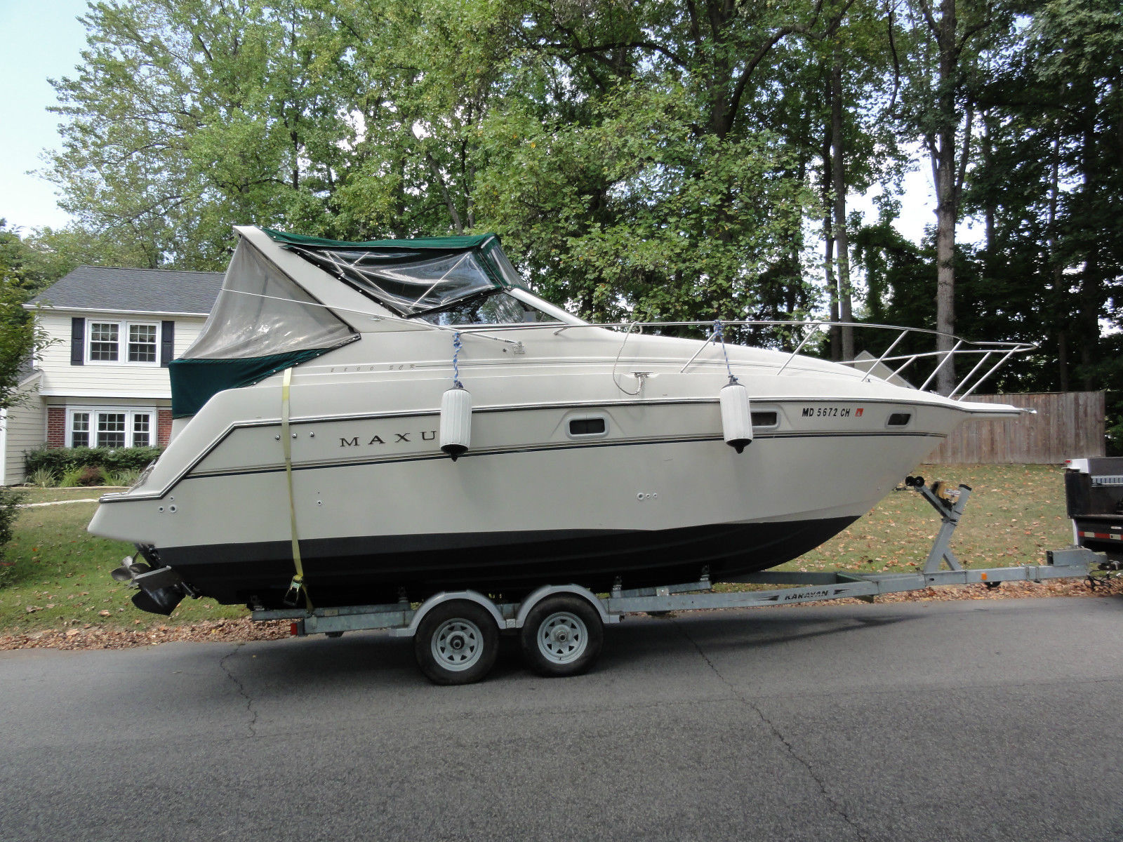 Maxum 2800 SCR 1997 for sale for $500 - Boats-from-USA.com