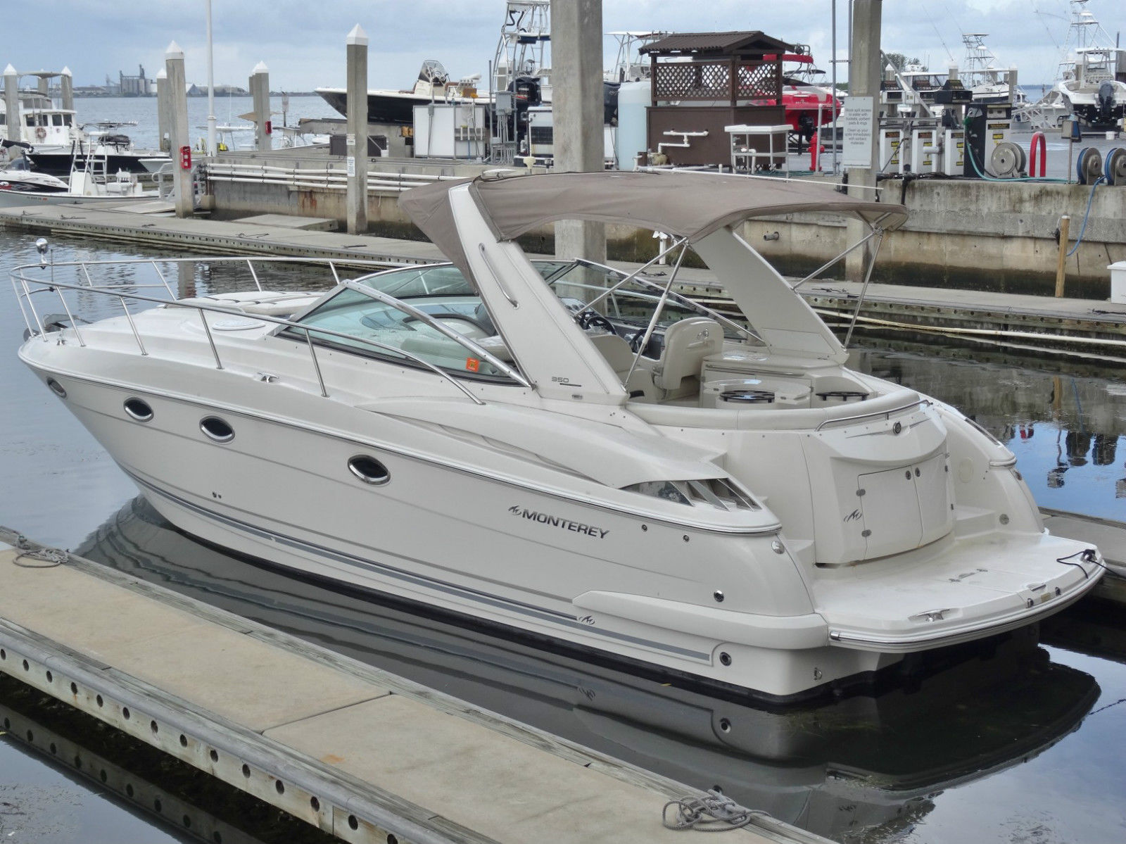 Monterey 350 Sport Yacht 2006 for sale for $99,000 - Boats ...