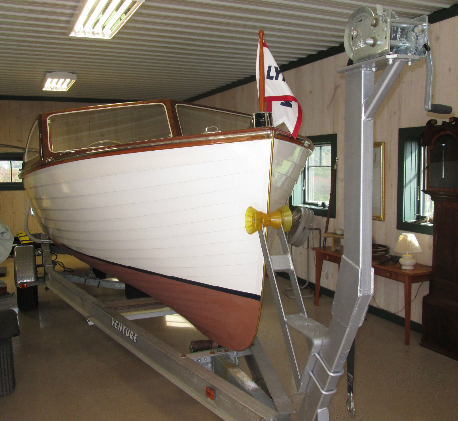 Lyman Boat Works Na   rrow-lapstrake; Inboard Runabout 1955 