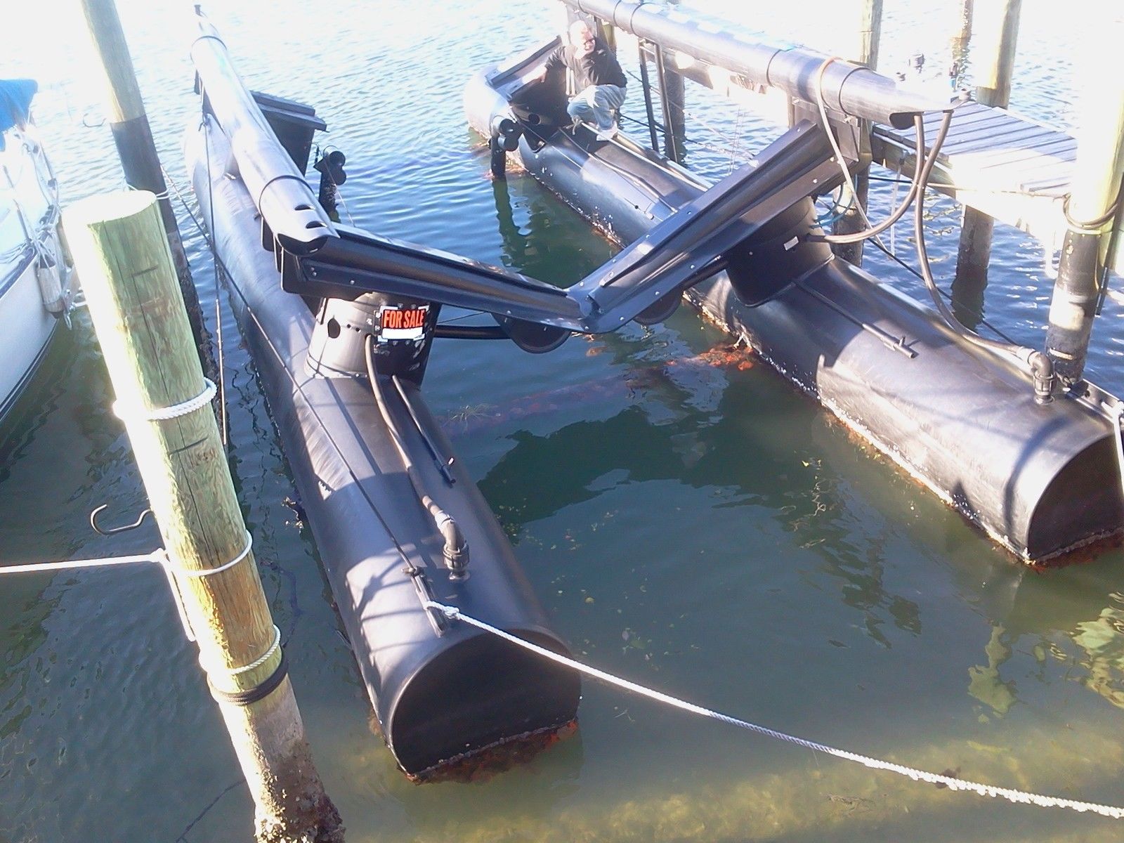 air berth floating boat lift 2006 for sale for $15,000