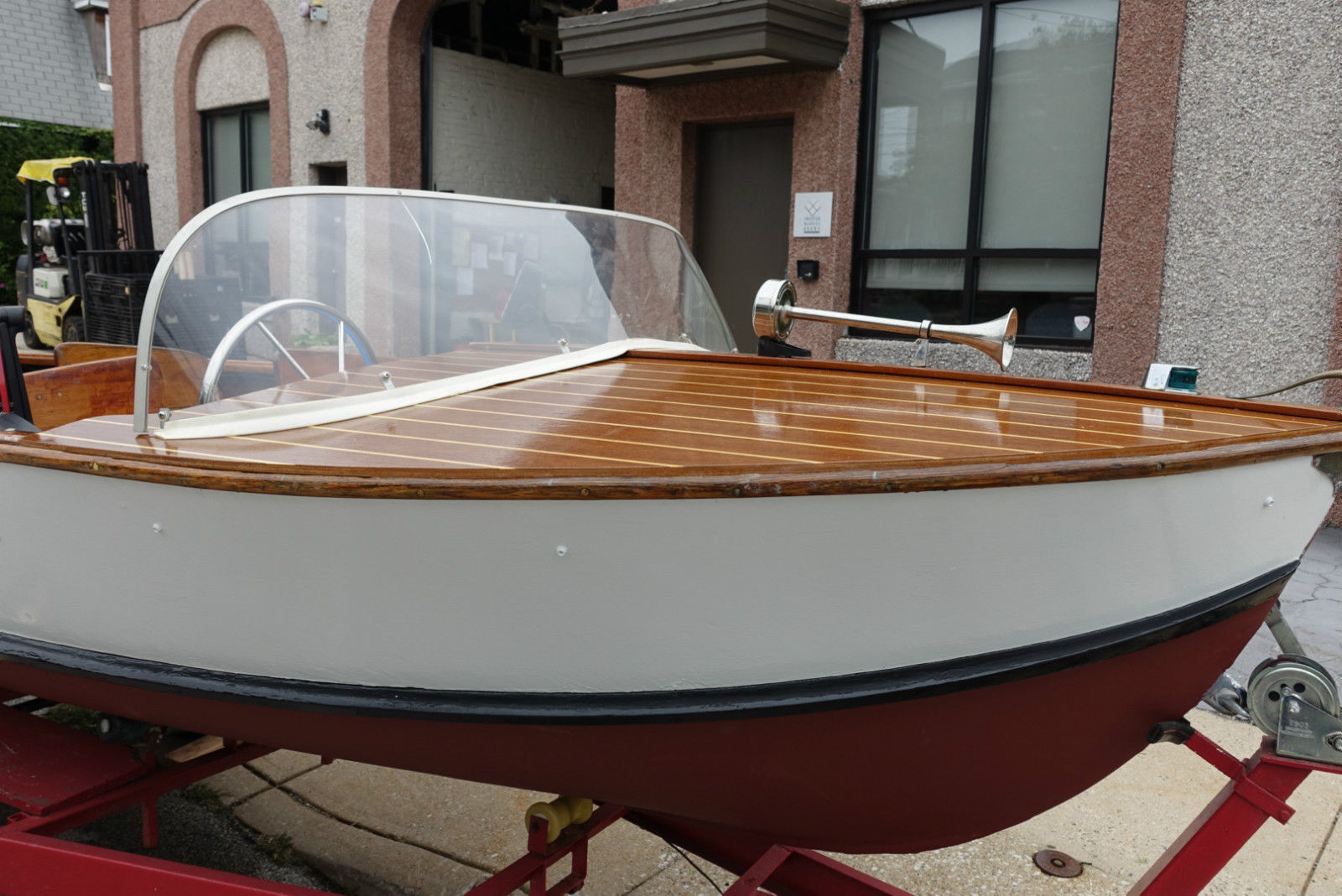 cadillac marine 556 mahogany 14 ft boat 1958 1958 for sale