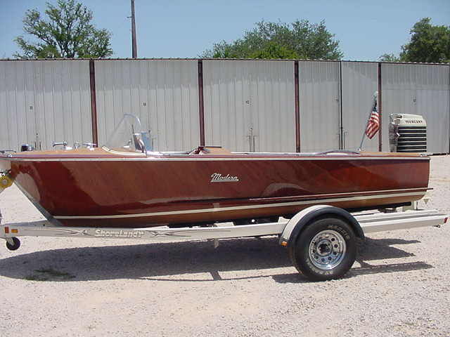 tri hull runabout 1960