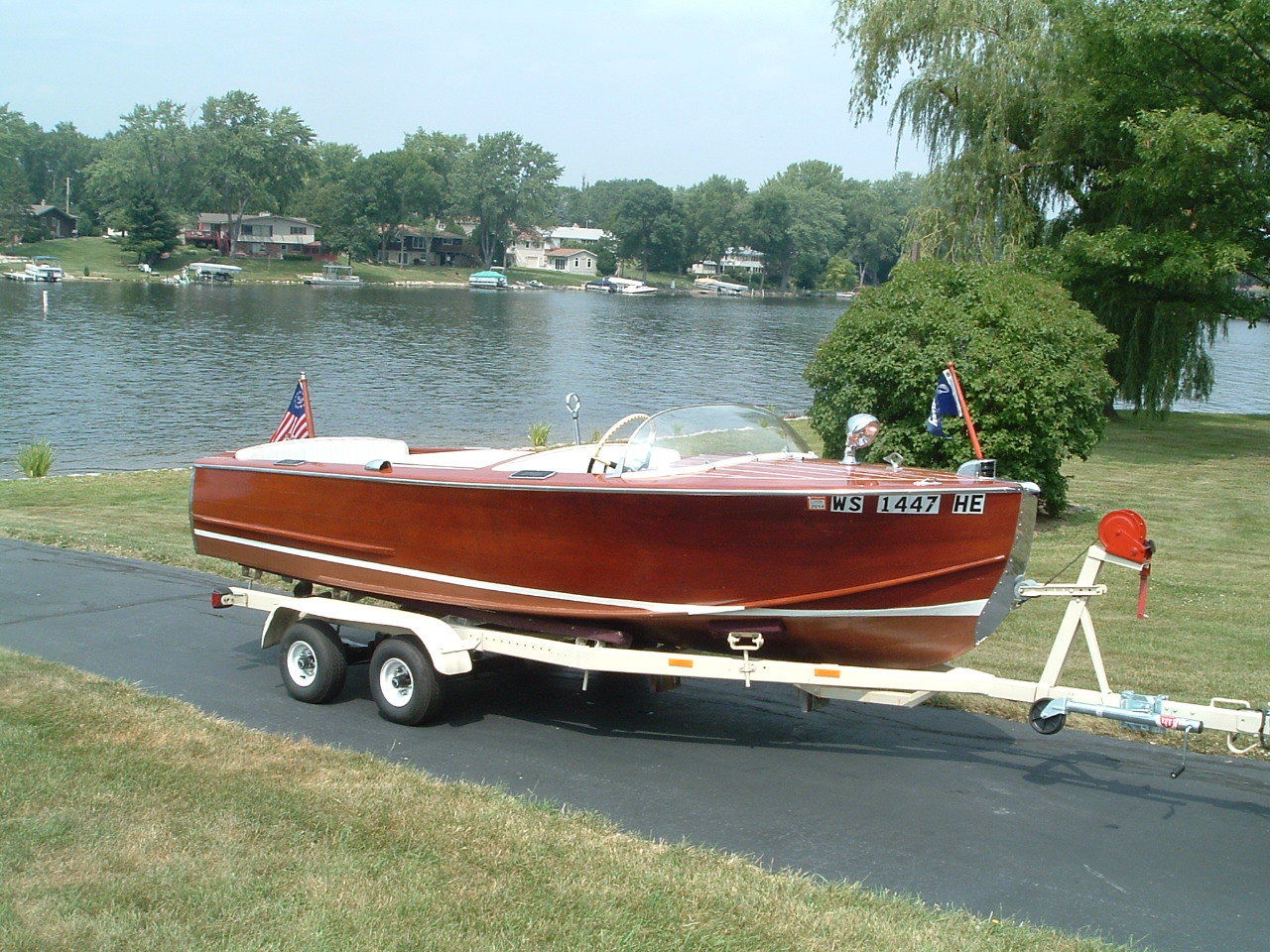 CENTURY 16' RESORTER 6 CYCLINDER