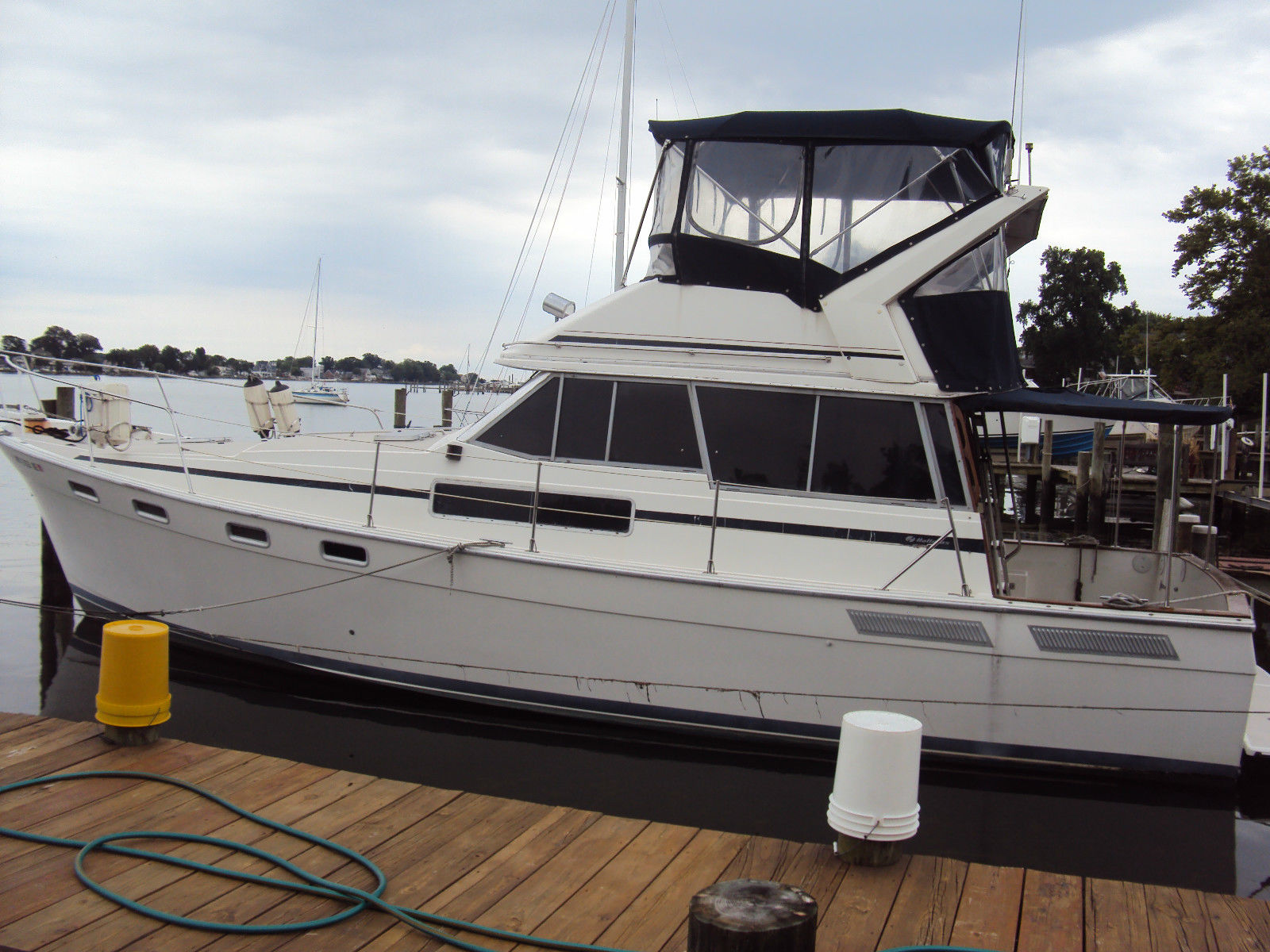 cruisers yachts 3870 diesel for sale