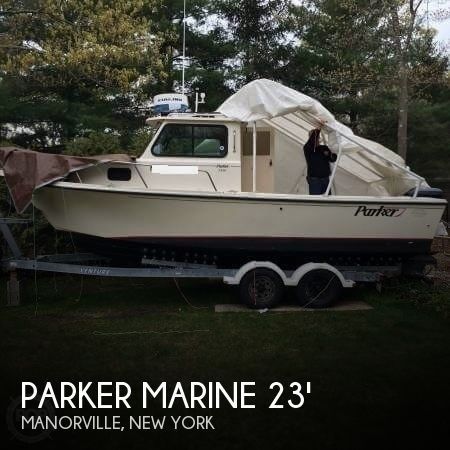 Parker Marine 2320 Sport Cabin