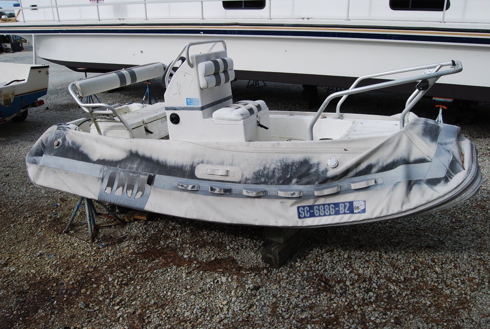 Novurania 450 DL 1995 for sale for $250 - Boats-from-USA.com