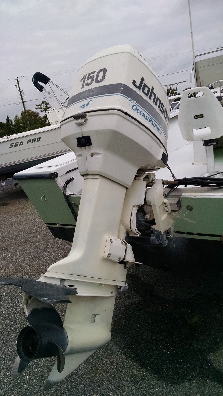 offshore 19 center console 1994 for sale for $200 - boats