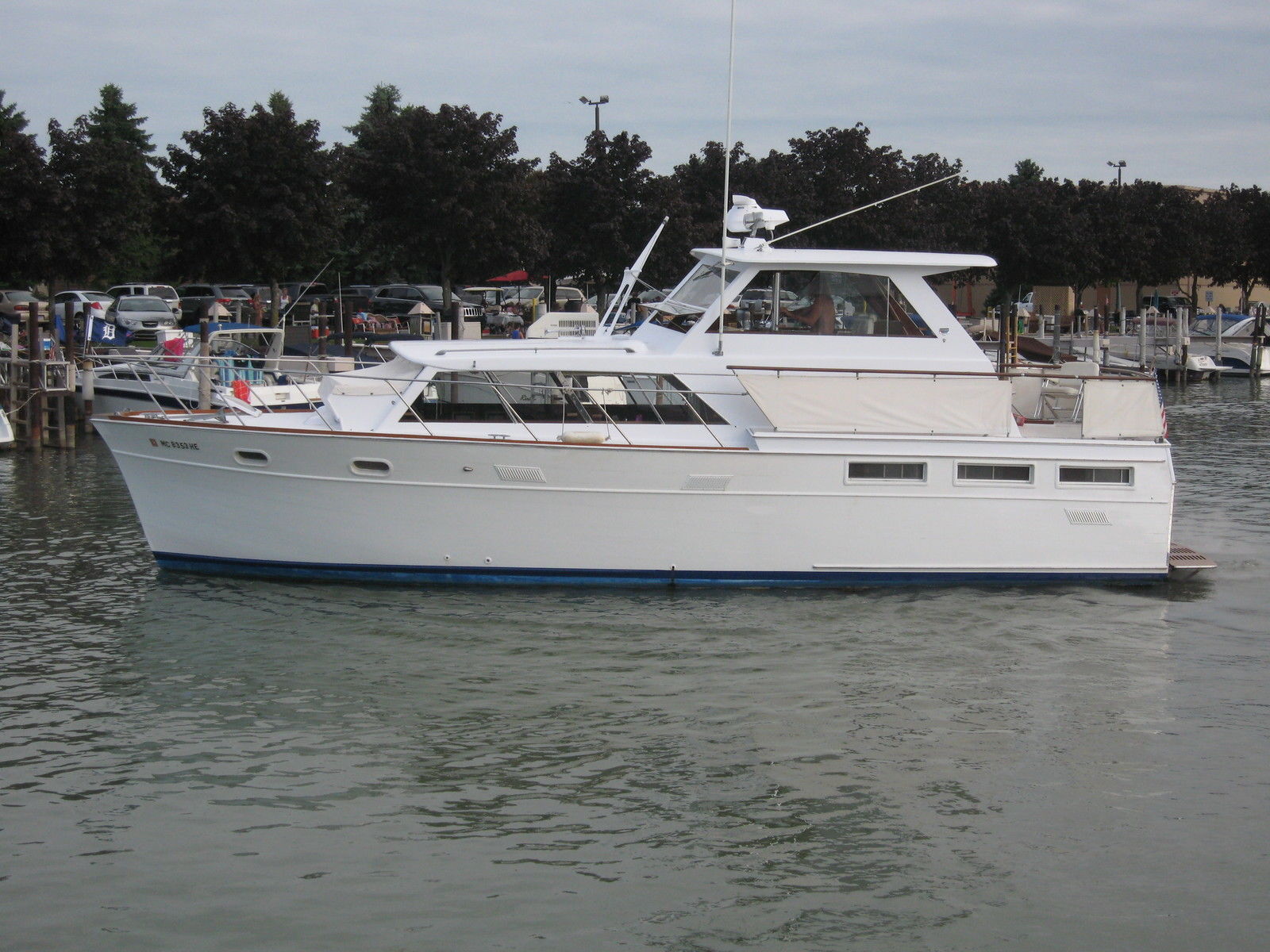 PACEMAKER TRI-CABIN, FLUSH DECK MOTORYACHT 1969 for sale ...