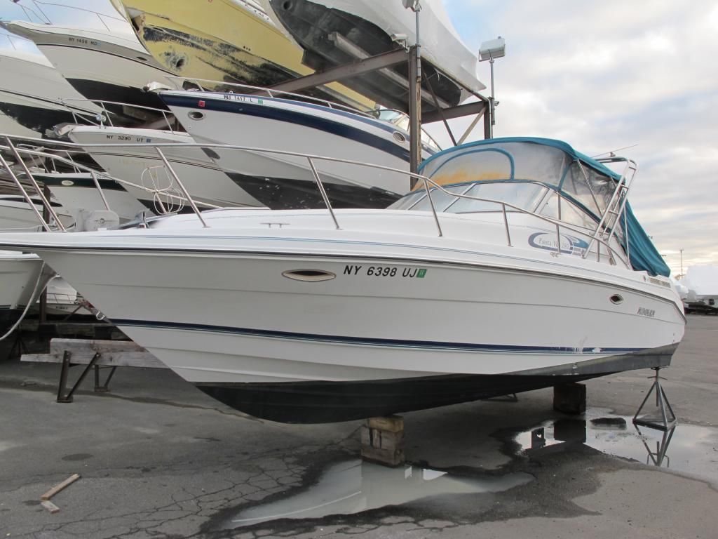 Rinker Fiesta Vee 280 1995 for sale for $8,900 - Boats-from-USA.com