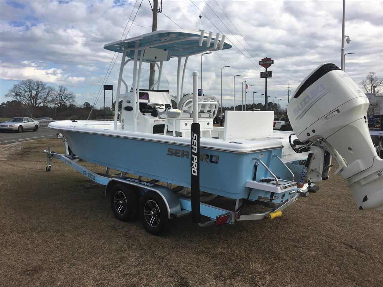 Sea Pro 248 -- 2017 for sale for $68,450 - Boats-from-USA.com