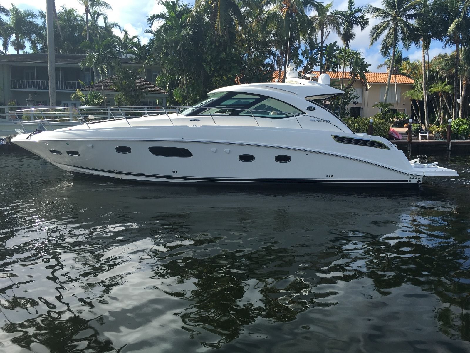 Sea Ray 470 Sundancer