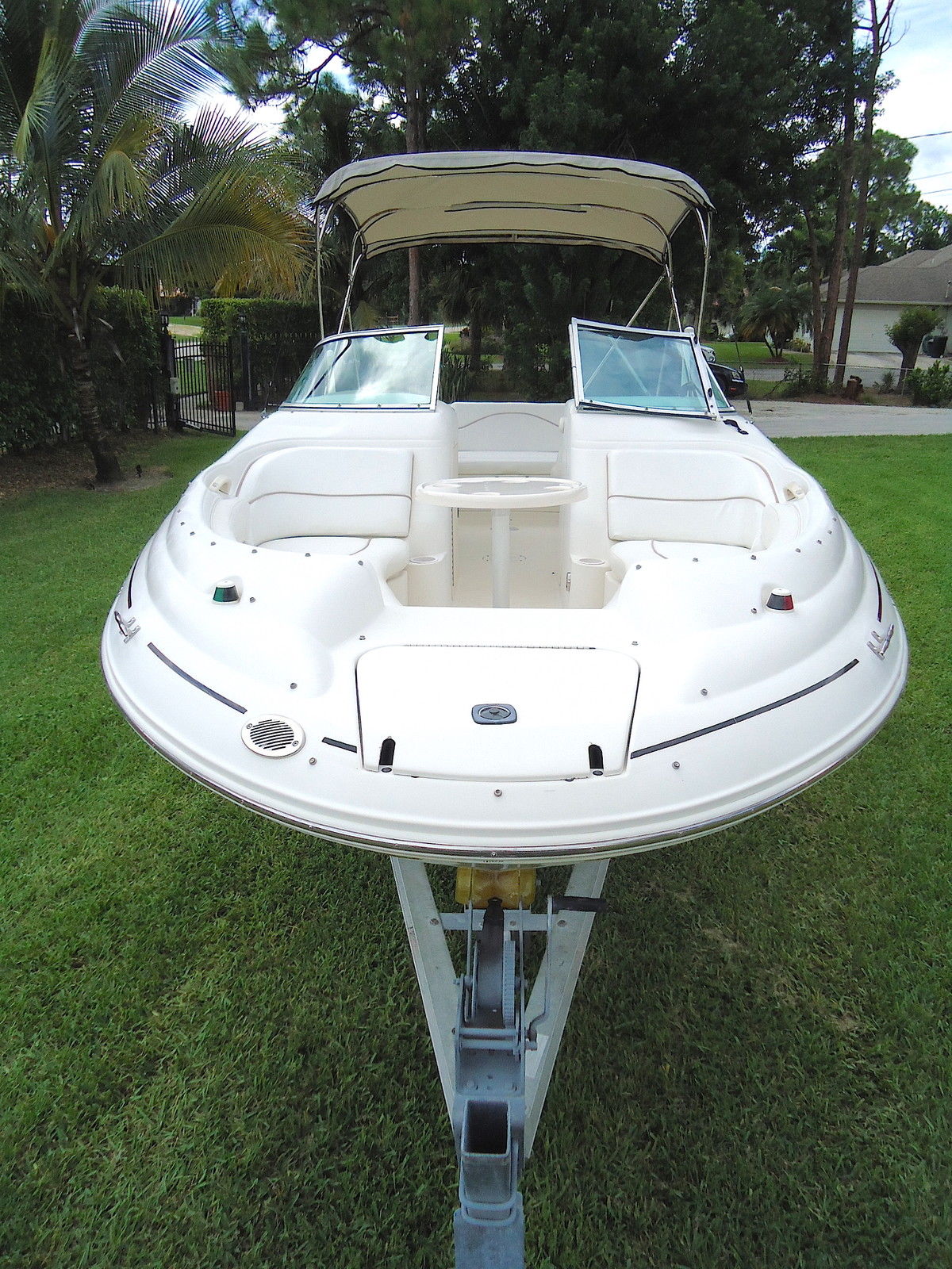 Sea Ray 210 Sundeck 1999 for sale for $1,525 - Boats-from 