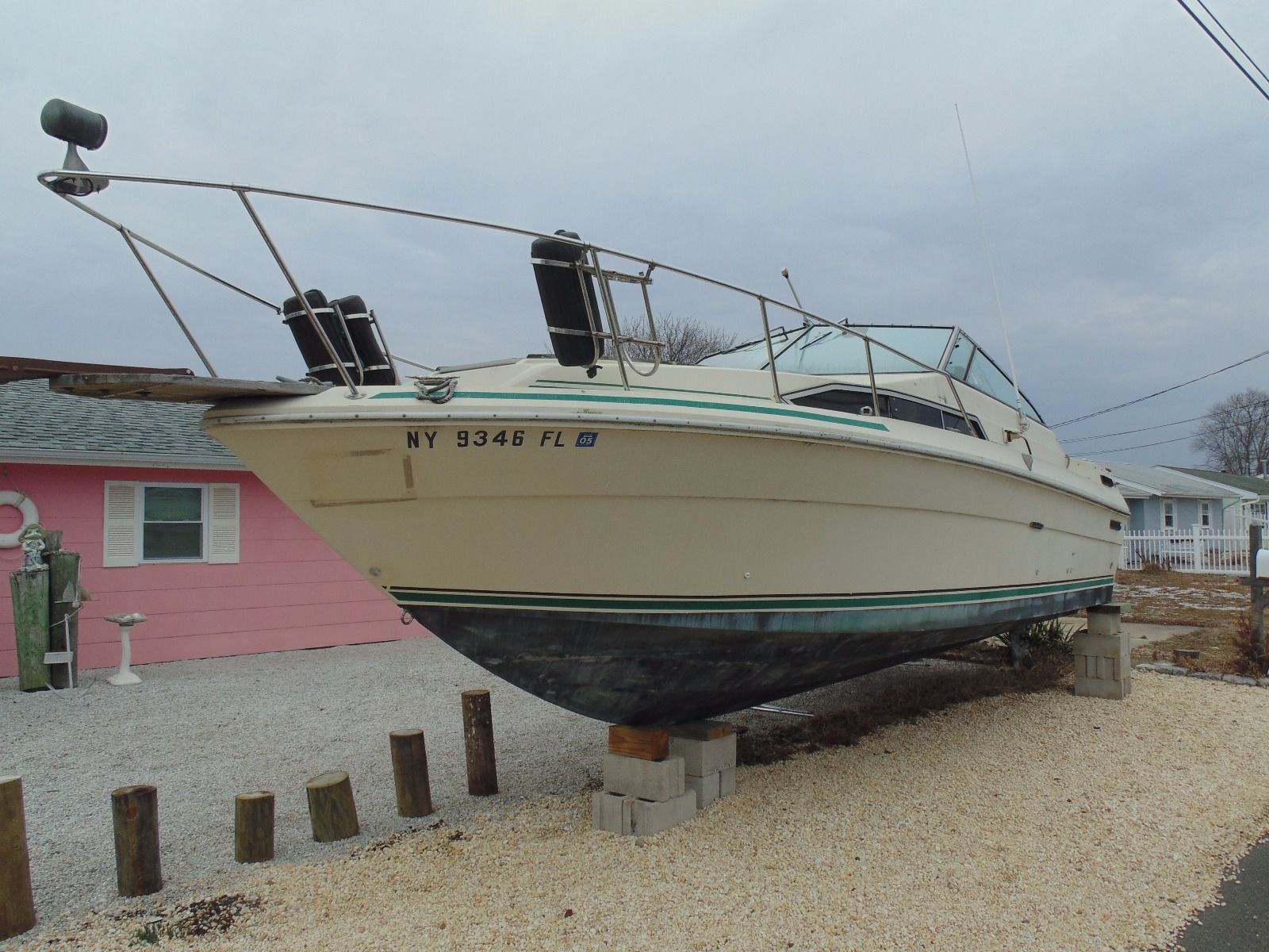 Sea Ray 28' Cabin Cruiser 1986 for sale for $200 - Boats ...