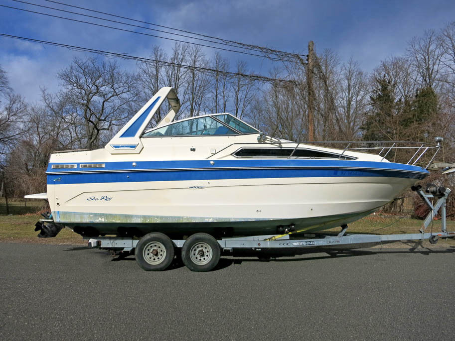 Sea Ray Sundancer 1988 for sale for $500 - Boats-from-USA.com