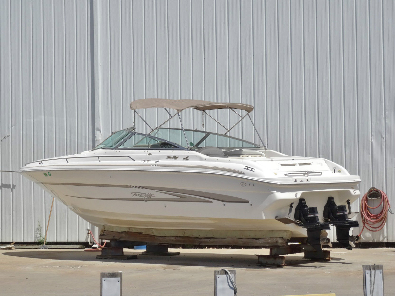 Sea Ray 280 BR 1998 for sale for $21,000.