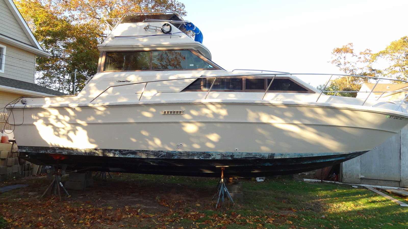 Sea Ray Flybridge 1978 For Sale For $50 - Boats-from-usa.com