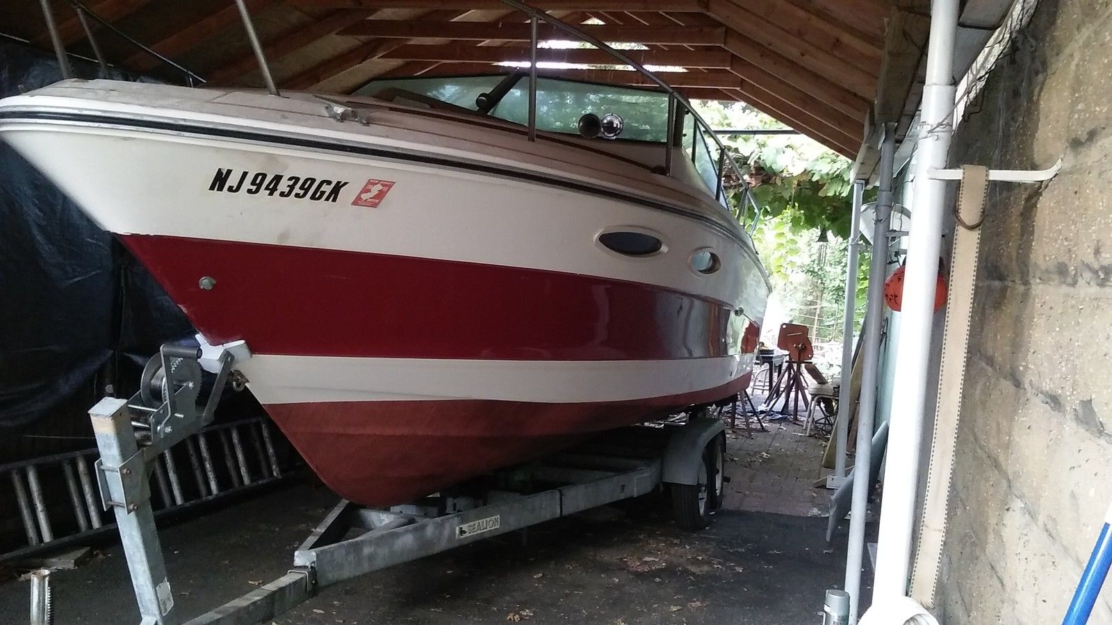 Sea Ray 23ft Cuddy Cabin Cruiser 1986 For Sale For 2 000 Boats