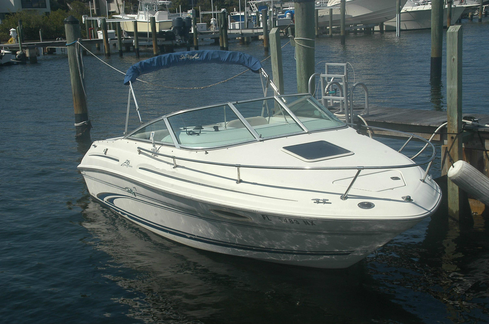 Sea Ray 215 Express Cruiser 2000 for sale for $6,950 