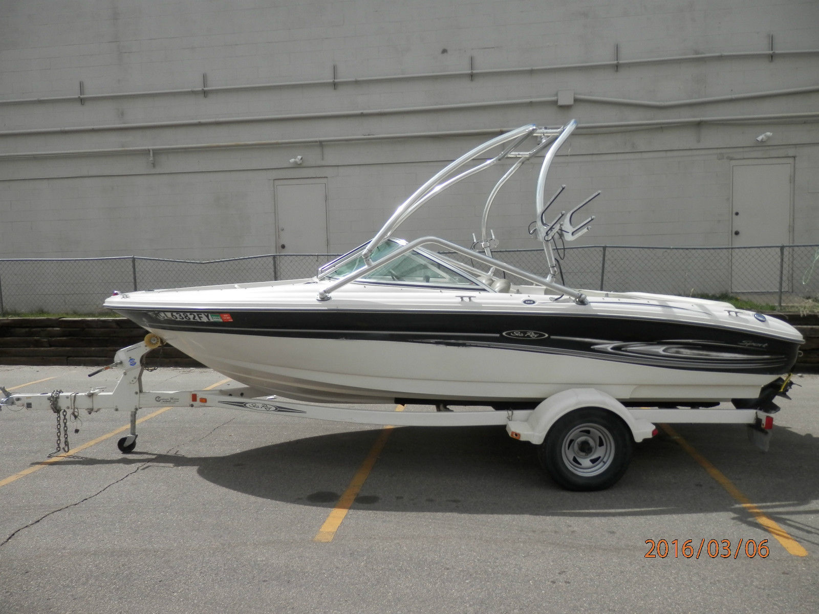 Sea Ray 185 Sport boat for sale from USA