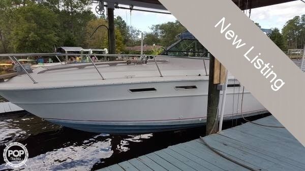 Sea Ray SRV 300 Express 1978 for sale for $27,500 - Boats-from-USA.com