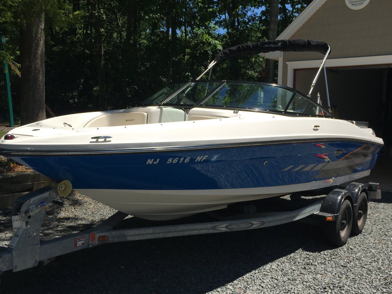 Sea Ray 205 Sport