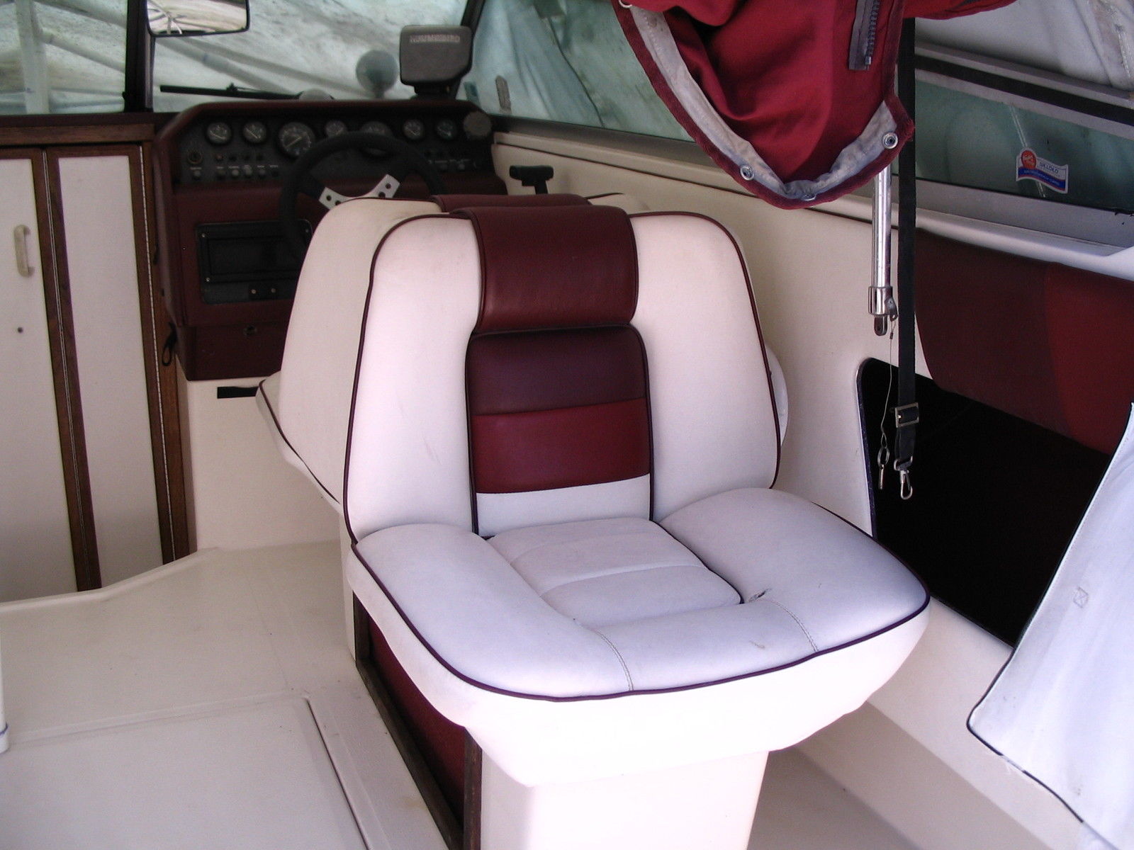 SeaRay 220 Cuddy 1989 for sale for $1,999 - Boats-from-USA.com