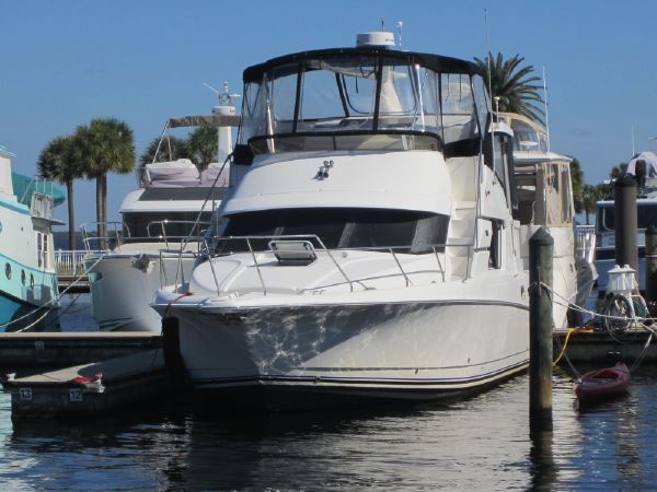 Silverton 372/392 1997 for sale for $2,000 - Boats-from-USA.com