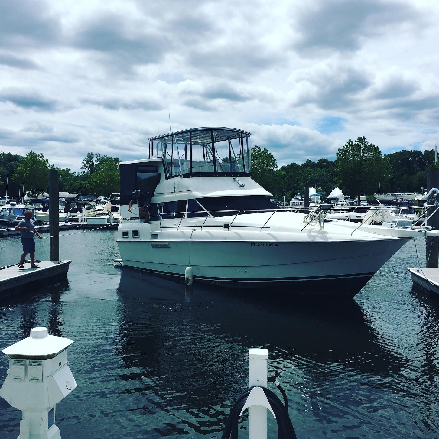 34 foot silverton motor yacht