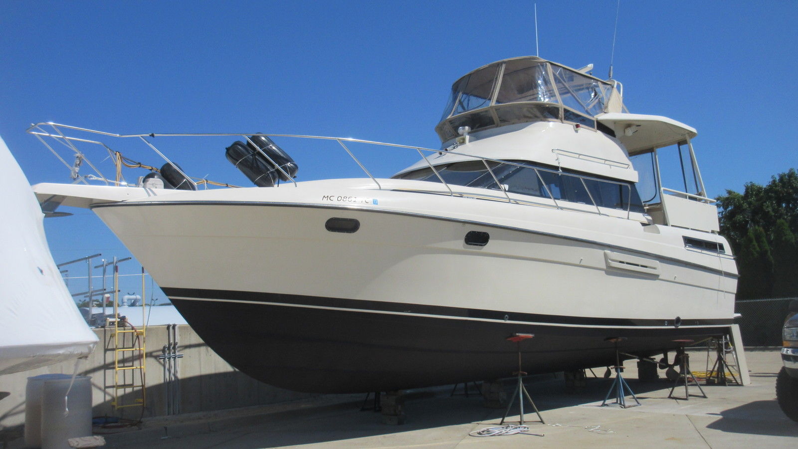 Silverton 1990 for sale for $62,000 - Boats-from-USA.com