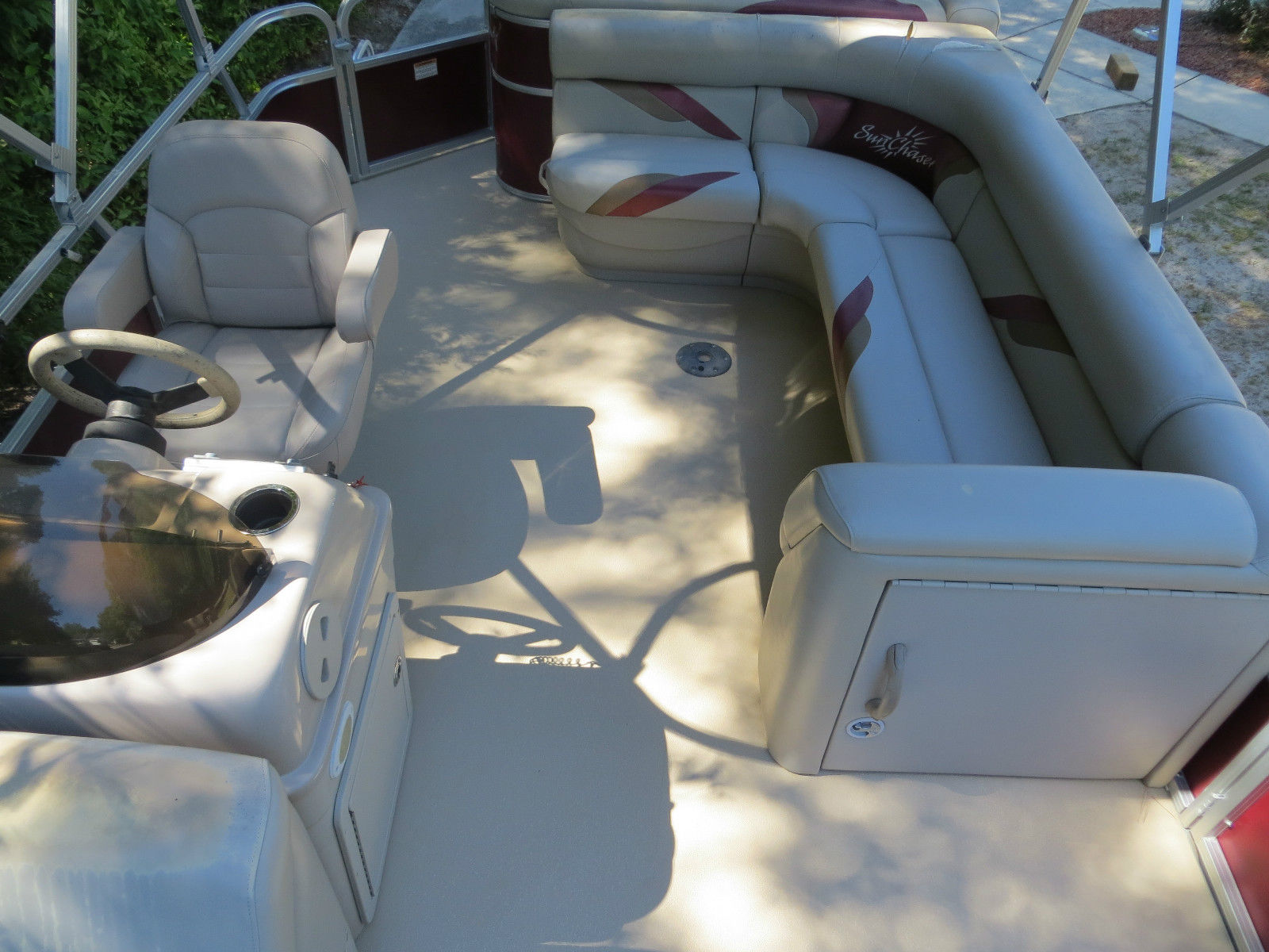 Smoker Craft Sun Chaser 22 Ft 2011 for sale for $13,900 