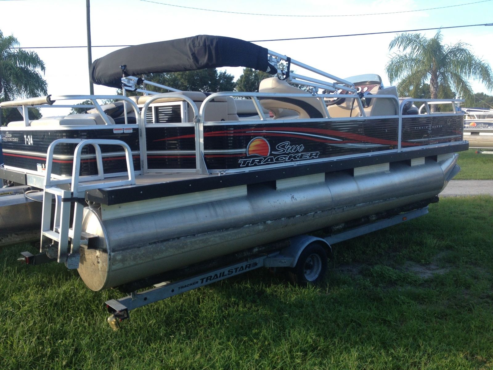 Sun Tracker Deluxe Fishing Barge For Sale For Boats