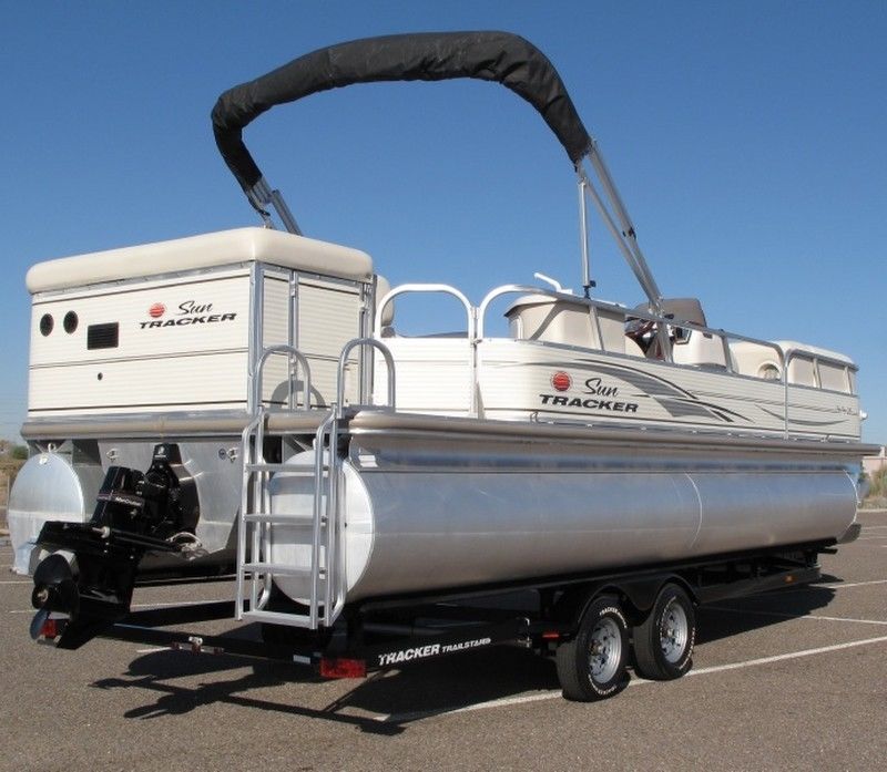 Sun Tracker Party Barge 25 2007 For Sale For 3 800 Boats From Usa Com