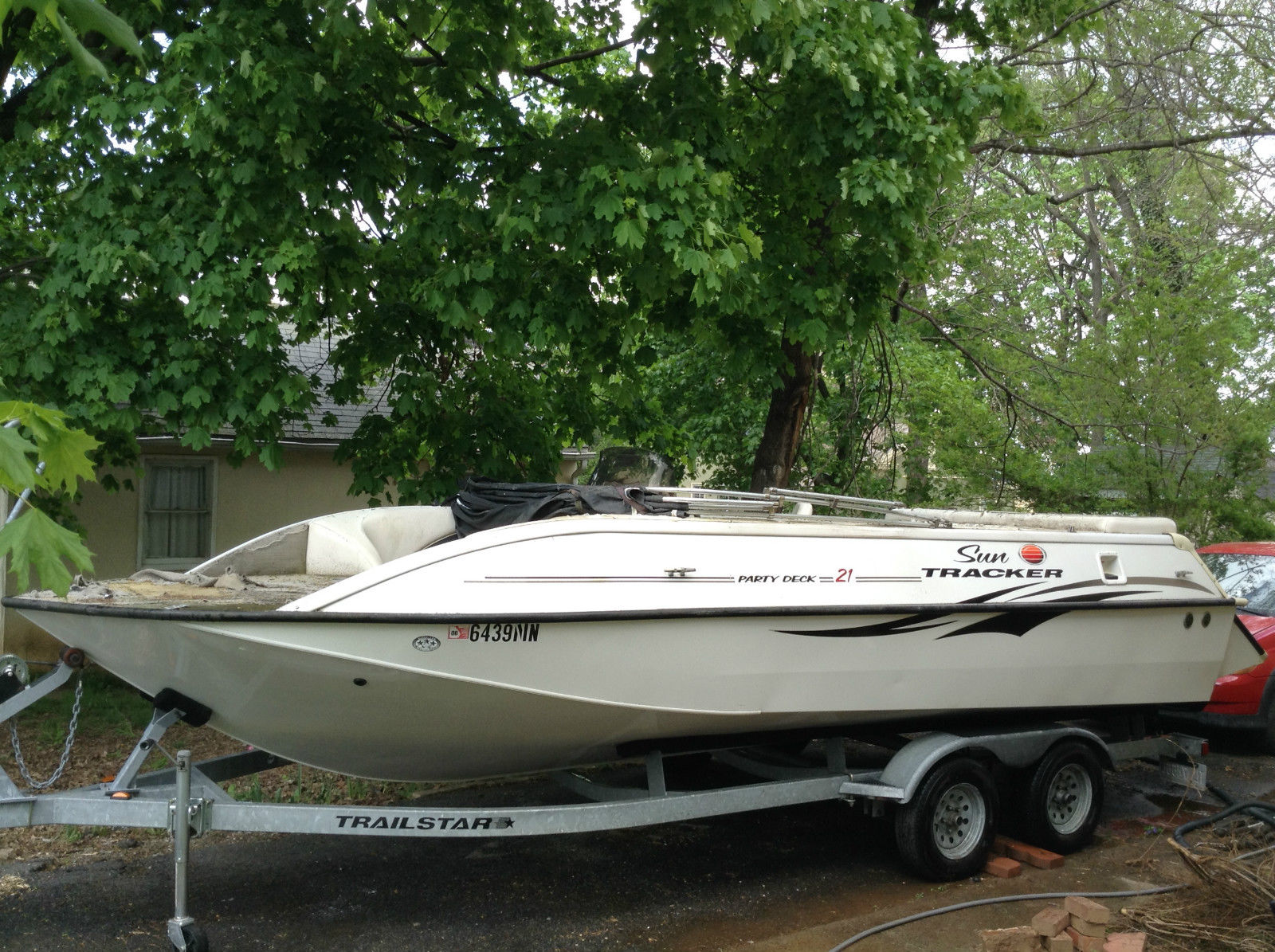 21' party deck project boat 2004 for sale for $5,500