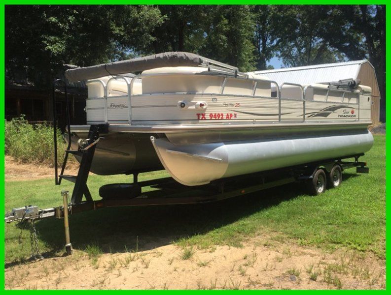 sun tracker party barge 25 2007 for sale for 3 - boats