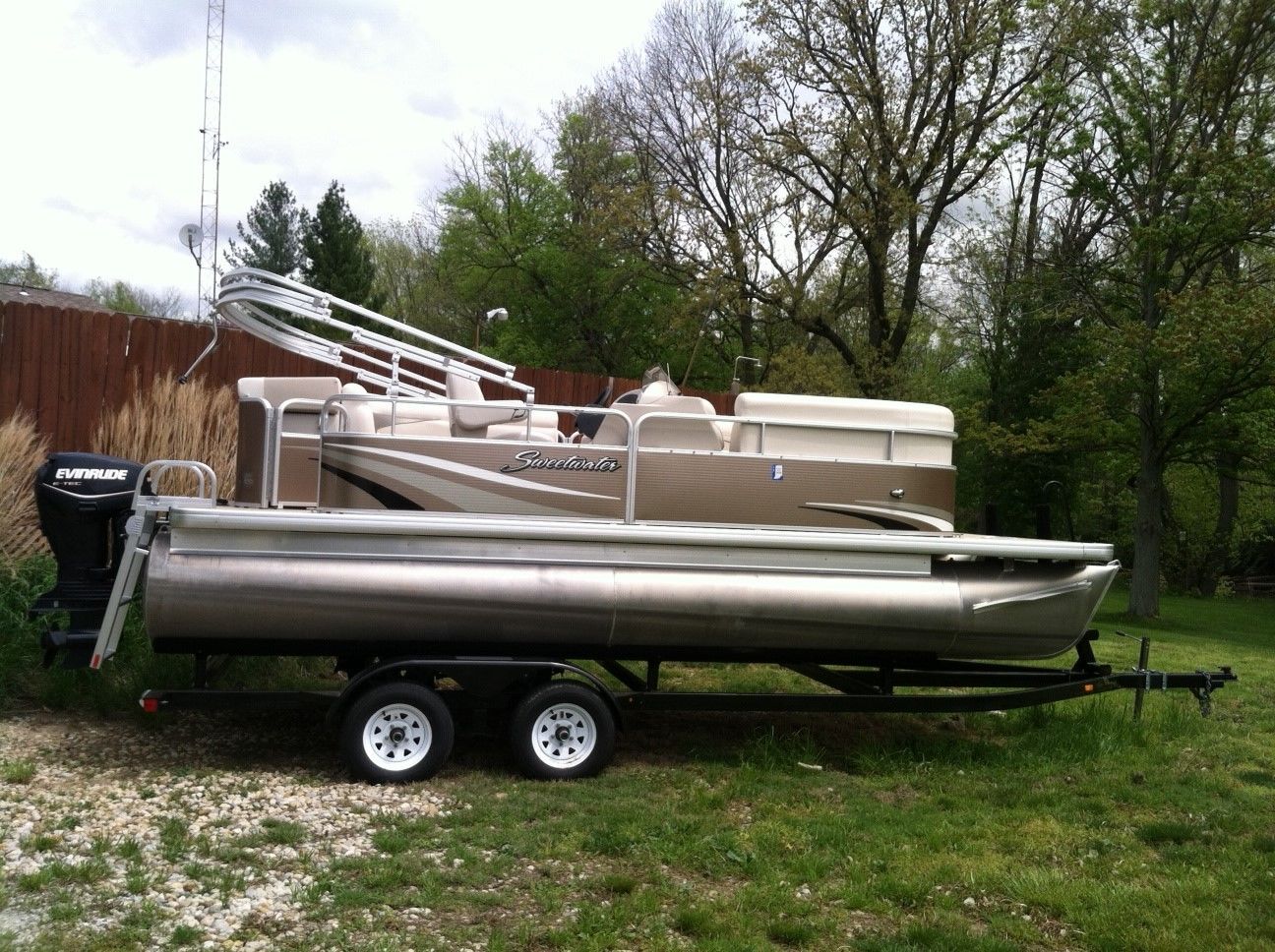 Sweetwater 2080 2011 for sale for $7,100 - Boats-from-USA.com