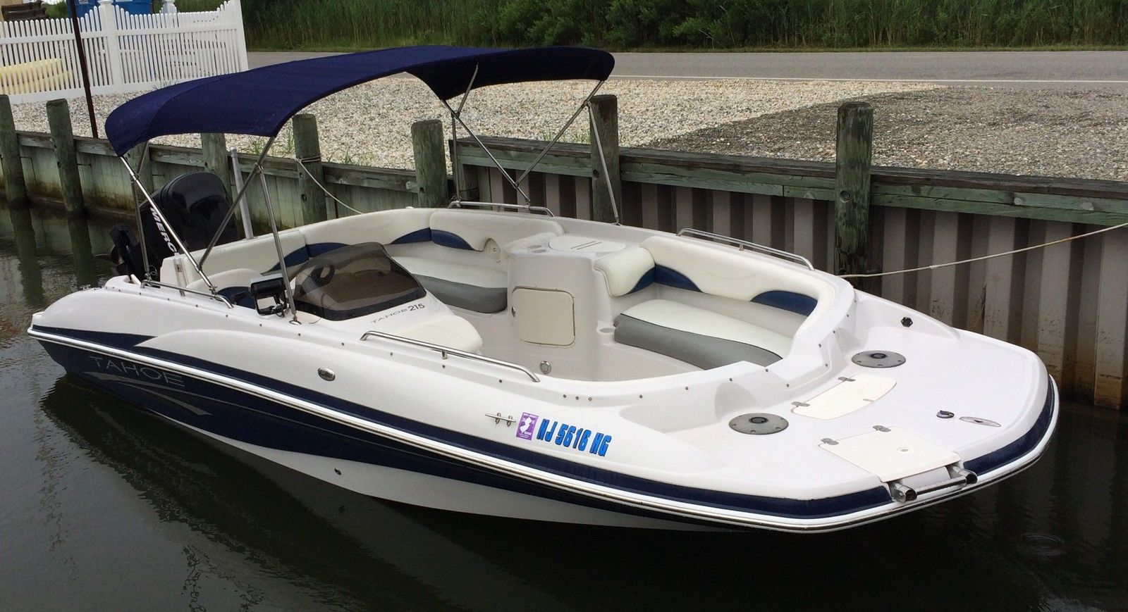 tahoe 215 2006 for sale for $10,500 - boats-from-usa.com