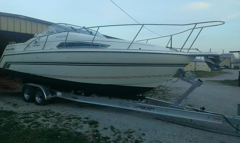 Thompson 2700 Santa Cruz 1992 for sale for $500 - Boats-from-USA.com