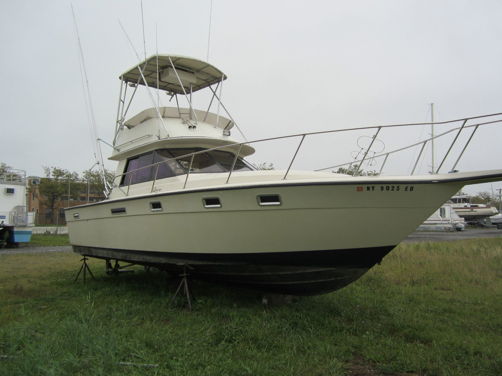 1981 tiara yachts 3100 open